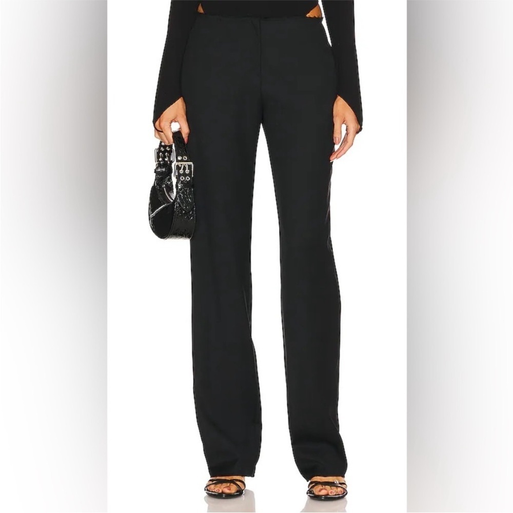 Manuri Sami Black Wool
Trouser Straight Leg Low Rise
Pants Size Small NWT